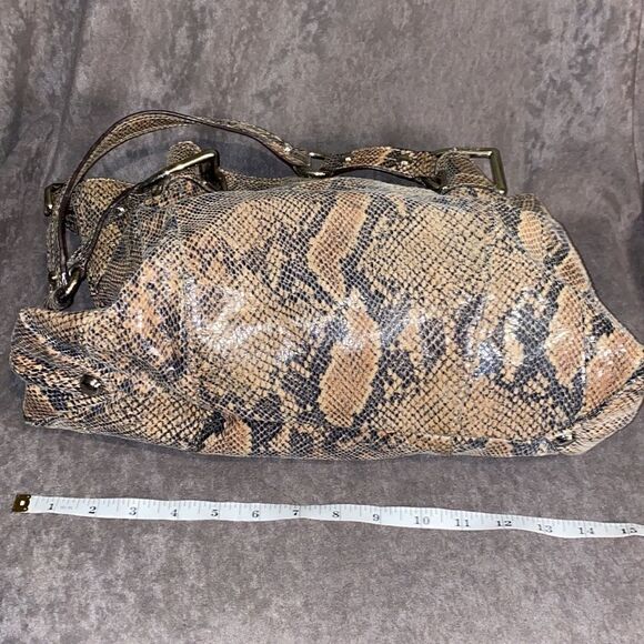 B Makowsky Brown Python Print Patent Leather Shoulder Bag - Picture 5 of 10